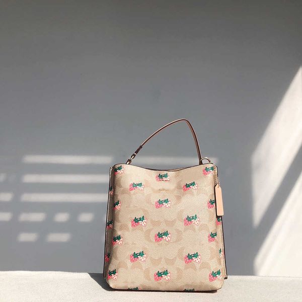 

strawberry print designers handbag brown designer bag totes leather the tote bag shoulder bags ladies fashion bucket bags purse crossbody ba
