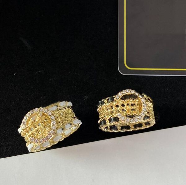 

classic letter band ring with black and white color genuine leather in 18k gold plated rings for women wedding jewelry gift have stamp, Golden;silver