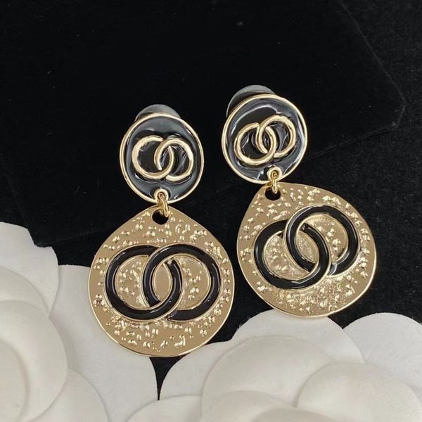 

brass gold-plated enamel finish stud earrings gold peach heart double letter luxury earrings the upper ear effect is full of presence highly, Golden;silver