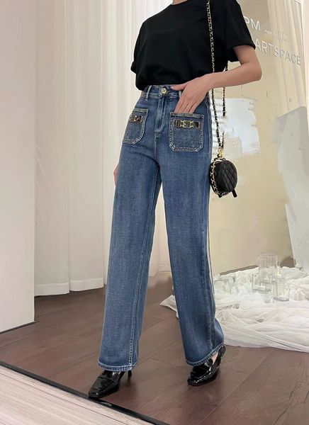 

2023 designer jeans women's new mid-high-waist straight joker jeans lotus leaf trouser leg fashion letter decoration leisure. c10, Blue