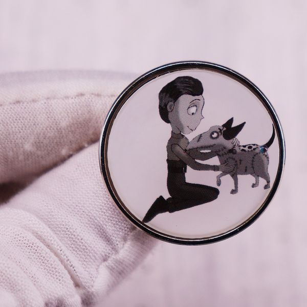 

zombie bride victor and emily brooch cute anime movies games hard enamel pins collect metal cartoon brooch backpack hat bag collar lapel bad, Blue