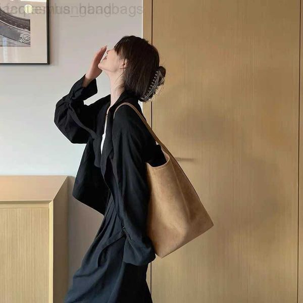 

the row designer bags leather bag 2022 genuine leather suede bucket bag large capacity commuter handheld one shoulder toteclassic tote bag