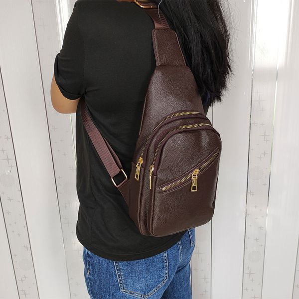 

luxury mens chest bags brand designer womens sling shoulders printing leather brown flower travel crossbody bag breast shoulder pouch day pa