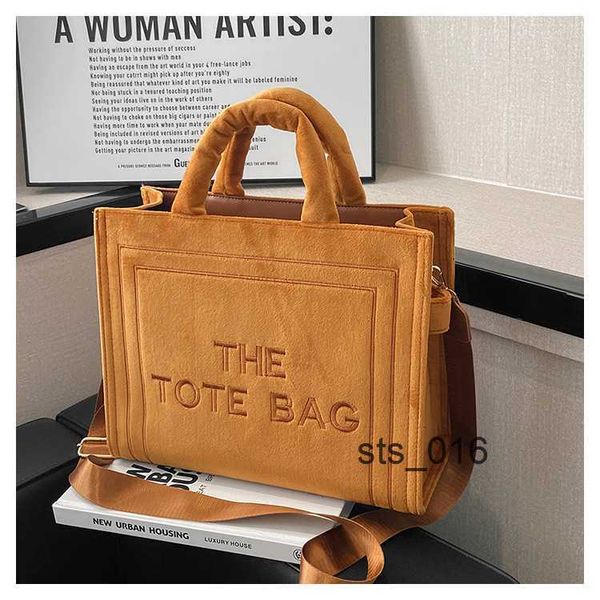 

shoulder bags plush for women winter letter large capacity tote versatile casual hand messenger t2302143