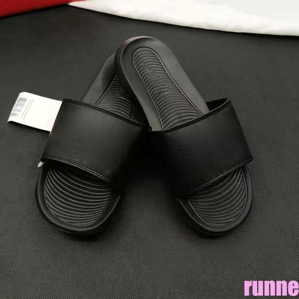 

2022 branded sandals women woody mules flat slipper designer lady lettering fabric outdoor leather sole slide sandal size 35--42, Black