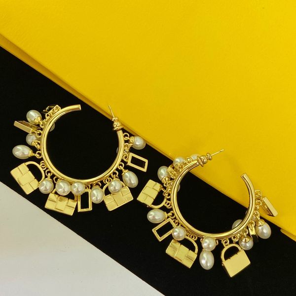 

2023 gold pearl earrings set necklace bracelet ear studs ladies party wedding lover gift engagement jewelry bride with box, Golden;silver