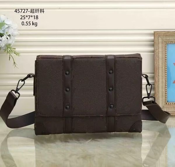 

designer bag messenger sacoche shoulder bags pouch 2 purse mens handbags backpack tote crossbody purses womens leather clutch wallet louisei