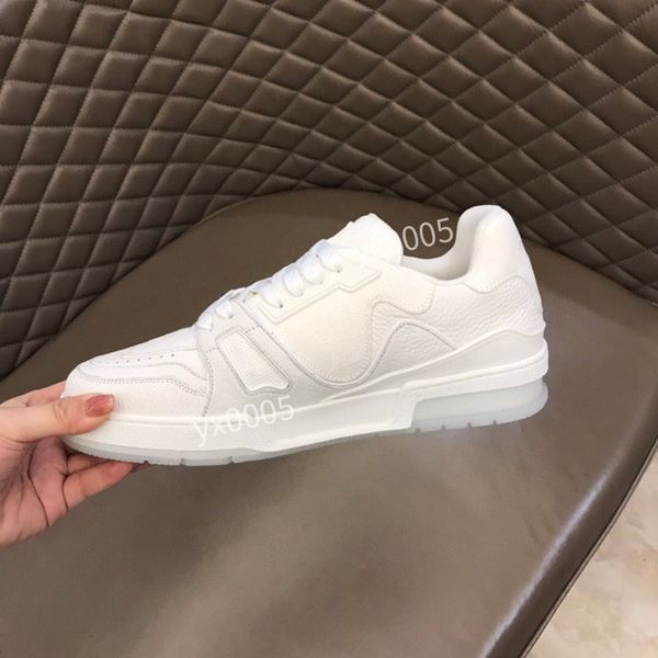 

sneakers boots running shoes luxury designer breathable technology mesh stylish classic black sneaker comfortable sole size38-45
