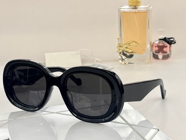 

funky sunglasses designers for men and women 40103 style anti-ultraviolet full frame glasses with box, White;black