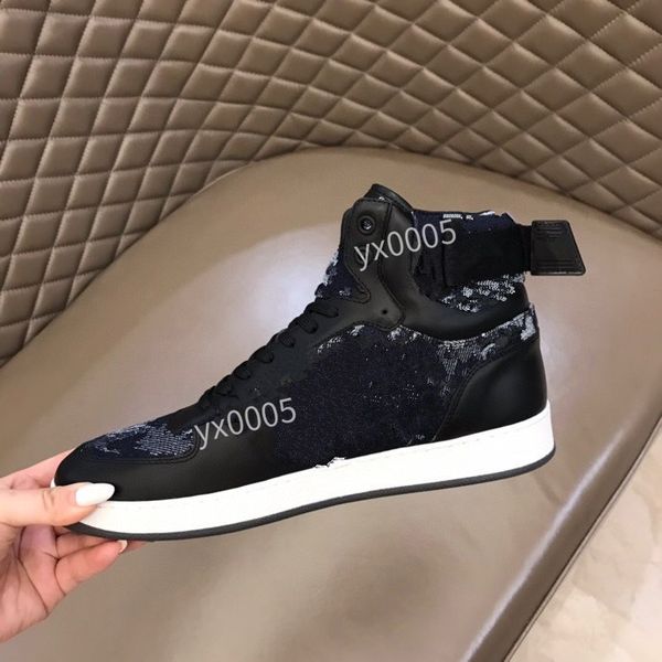 

sneaker luxury shoe classic runner shoes hand-finished technical rubber casual sneakers, Black