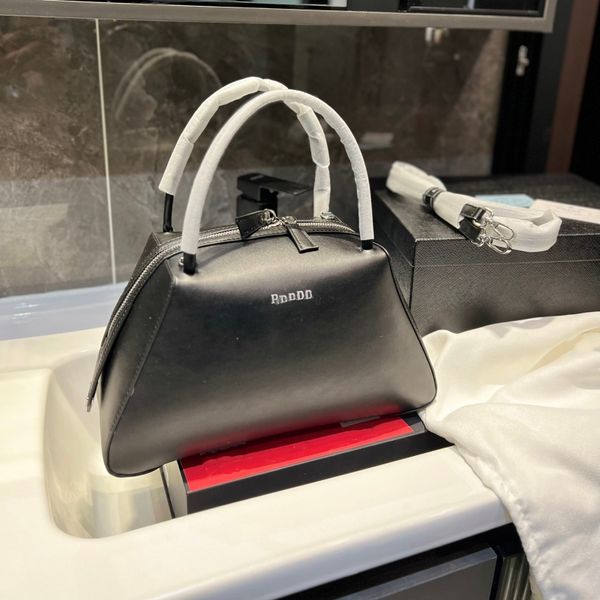 

2023 new designer hand bag transition color women's bag light luxury custom handbag shoulder bag messenger bag temperament bag large ca