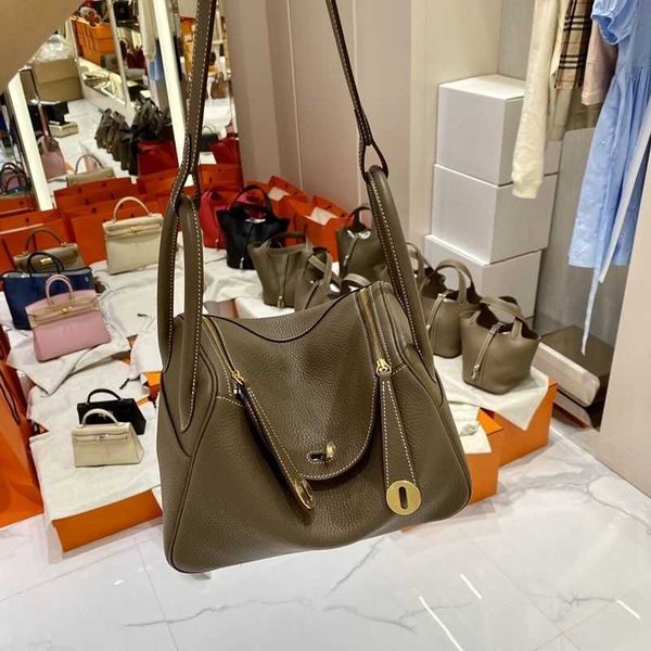 

designer herme lindi bags online outlet bag 2023 new head layer cowhide bag mini doctor leather one shoulder pillow woman4q83