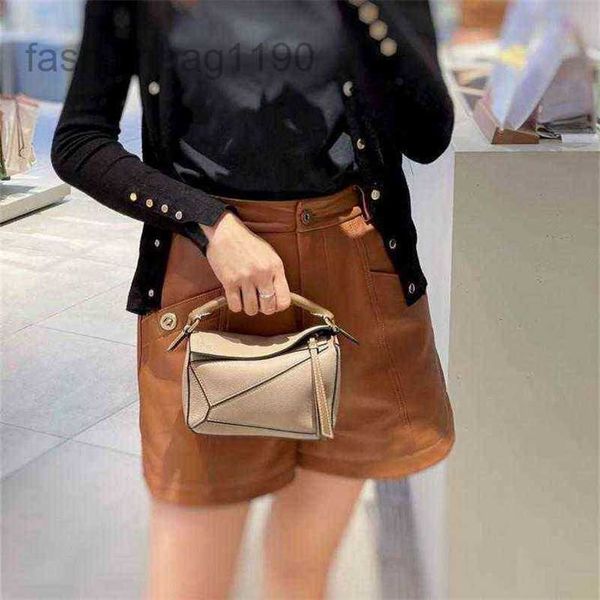 

leather bags designers loews crossbody handbags 2023 puzzle geometric lingge messenger female summer hand pillow p3xq j8kx
