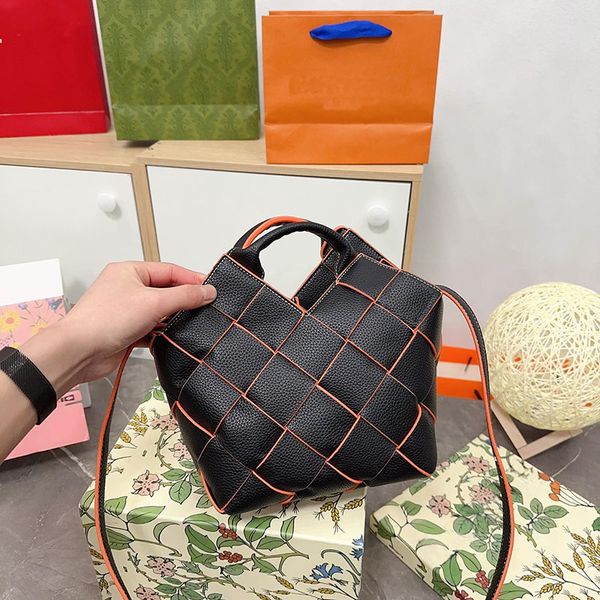 

5a uxury designer bags women tote bag shoulder strap handbag fashion handbag large handbag large capacity weave bag crossbody bag