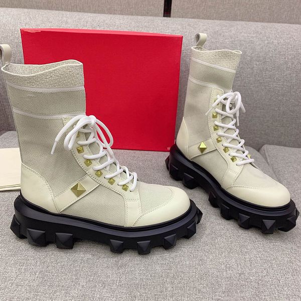 

boots martens winter season thin women 2023 new boots winter breathable fried street ankle boots slimming shoelace box, Black