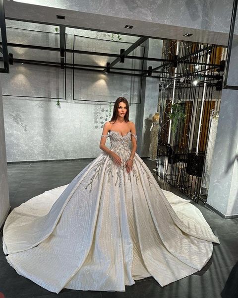 

luxury ball gown wedding dresses appliques v neck sleeveless off shoulder sequins ruffles appliques floor length beaded diamond formal dress, White