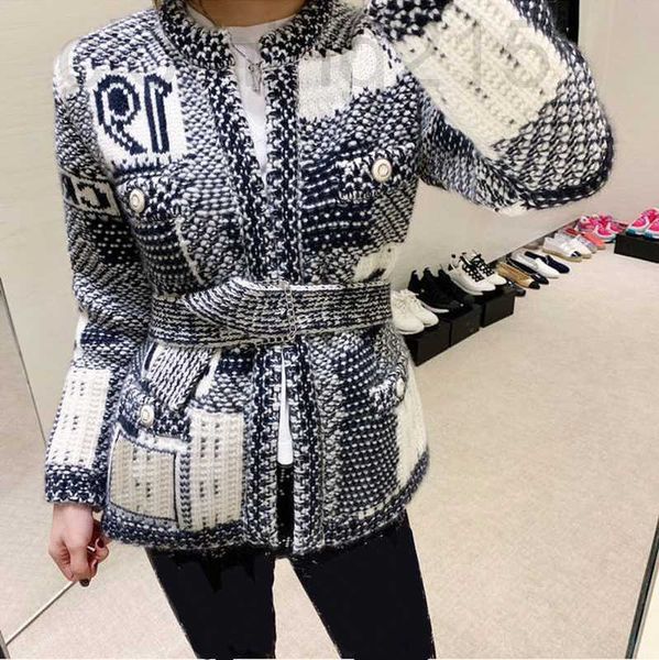 

women's jackets designer sweaters autumn winter elegent classic lady knitted cardigan sweater for woman clothing street wear 2 colors w, Black;brown