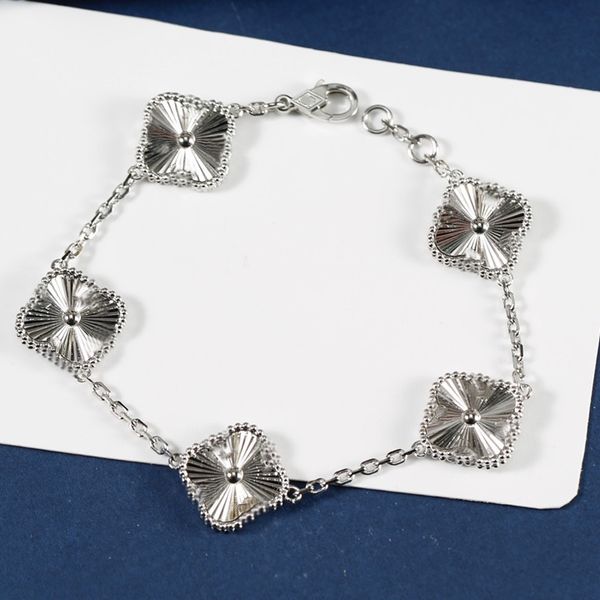 

four leaf clover bracelet for woman designer s925 silver bracelets gold silver mother of pearl green flower chain womens linka, Golden;silver