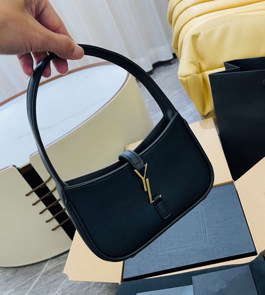 

luxurys designers genuine leather crossbody handbag purses backpack black women shoulder bag totes horsebit fashion axillary bag crocodile l