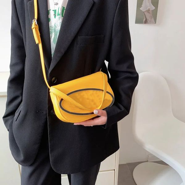

designer shoulder bag in leather shoulder bags women handbag crossbody girl fashion famous lady wallet clip bags2440