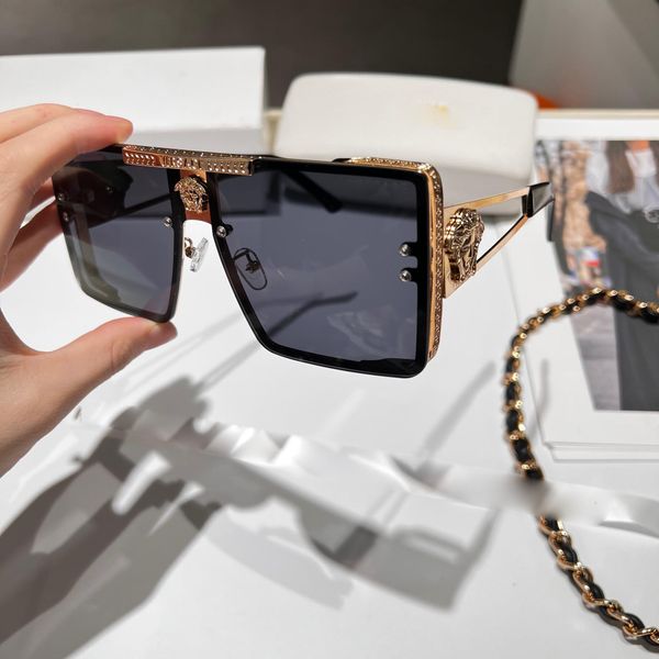 

Luxury Designer Sunglasses Men Women Outdoor Windproof Eyewear PC Frame Fashion Classic Lady2023 XOCT