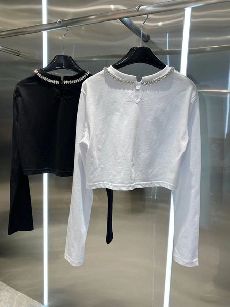 

short t shirt 23ss vintage crystal necklace collar letter sticker decorative waist long sleeve top, White