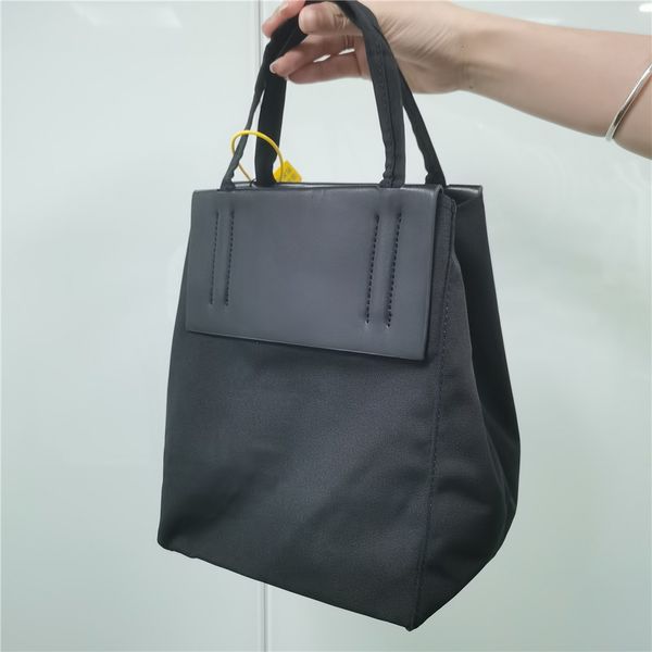 

shopping bags fashion women's tote bag letters printed ladies large capacity one shoulder zipper 230216267z