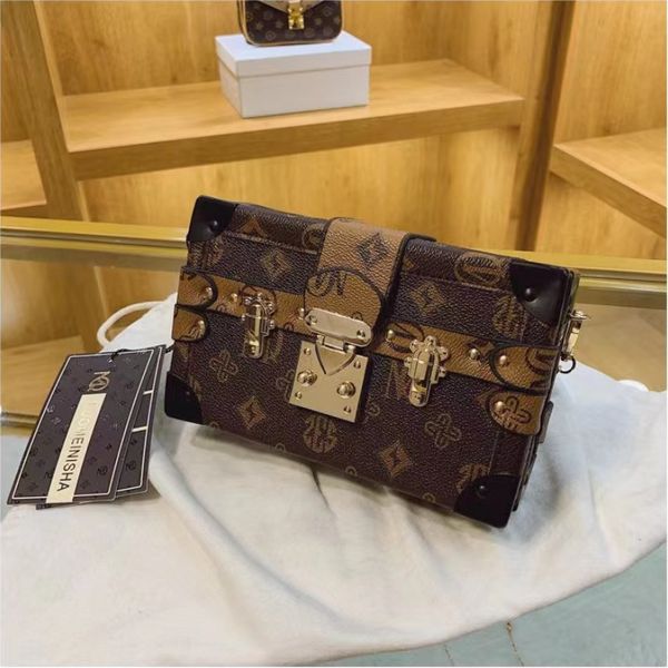 

fashion leather shoulder box bags luxury purse with love letters chain cross body lattice women bag new design handbags lady crossbody handb