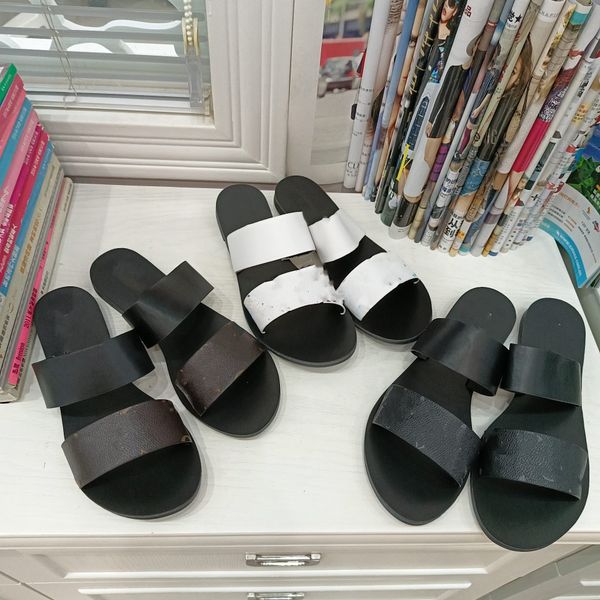 

2023 summer monograms womens sandals luxury designer women girls mule thong sandal pool outdoor slides slippers summer beach flip flops size, Black