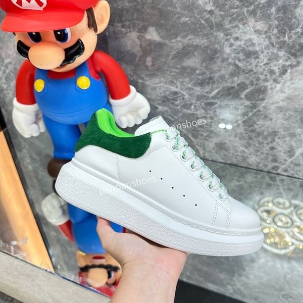 

2023 women dress shoes sneakers brushed leather brand mens skateboard walking runner casual outdoor sports size34-46, Black