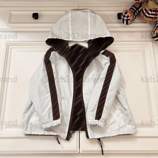 

2023ss white kids designer hooded jackets sun protection boys outwear high end children custom made coats paneled webbing trench coat windbr, Blue;gray