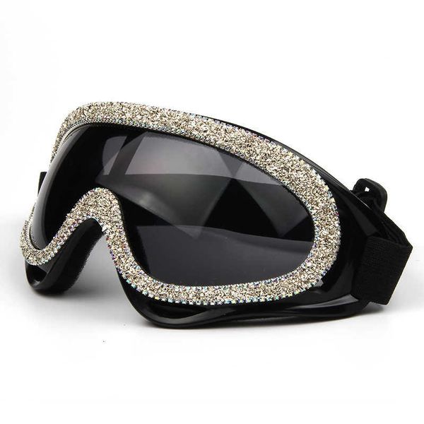 

2020 fashion oversized windproof sunglasses women luxury designer rhinestone goggles men, White;black