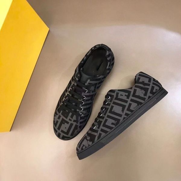 

men flow sneakers designer shoes nylon runner trainers suede leather low-cut shoes black white slip-on casual shoe 04