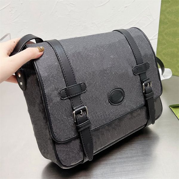 

luxury men's briefcase messenger lapbag large capacity 2023 high-quality smooth leather handbag