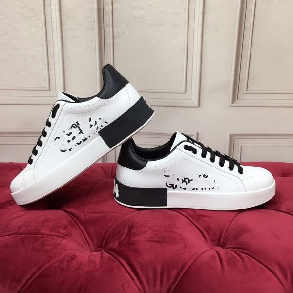 

2023 luxury designer casual shoes white sneaker with removable crystals sneakers with box, Black