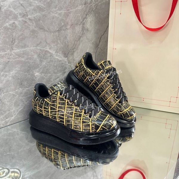 

2023 mens dress shoes sneakers luxury designer sneaker light rubber sole trainers womens shoe, Black