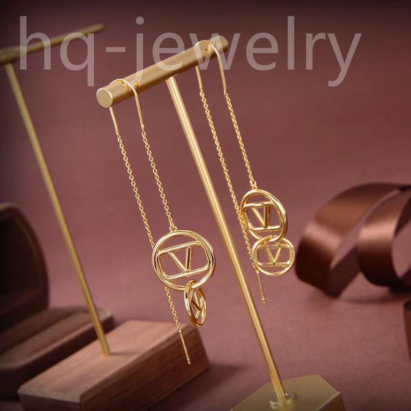 

2023 luxury master design v-shaped earrings, tourism party, wedding first fashion jewelry1, Golden;silver