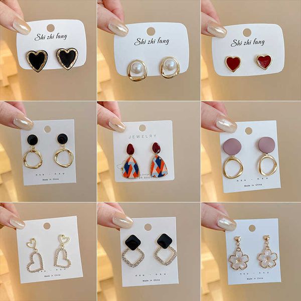 

new fashion earrings light red pearl earrings autumn and winter female, Golden