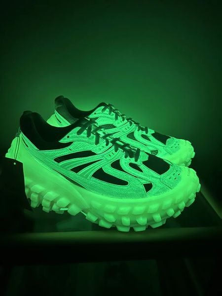 

2023ss big thick tyre sole boots tank ins luminous street botas, Black