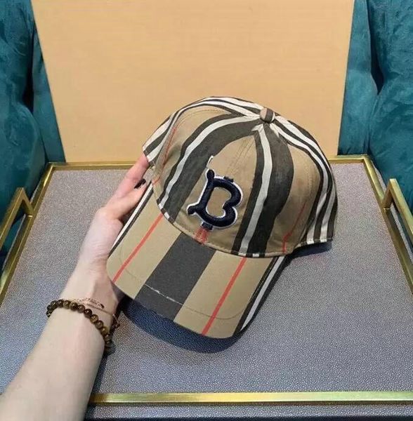 

luxurys desingers snapbacks baseball cap woman caps manempty embroidery sun hats fashion leisure design block hat 26 colors embroidered wash, Black;white