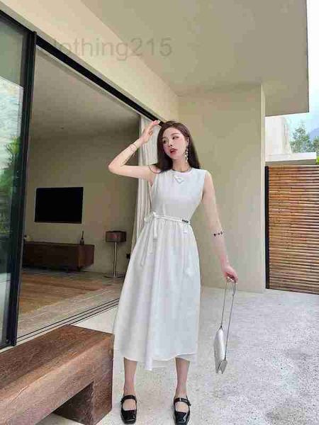 

two piece dress designer 23 spring and summer new classic triangle decorative temperament korean version waist large tt7g, White