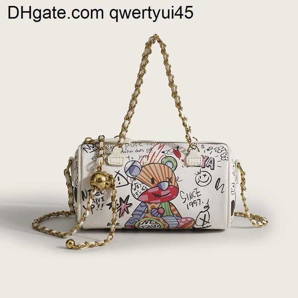 

qwertyui45 shoulder bags designer bag bear graffiti ladys shoulder bags simple small square bag women luxury 021723h