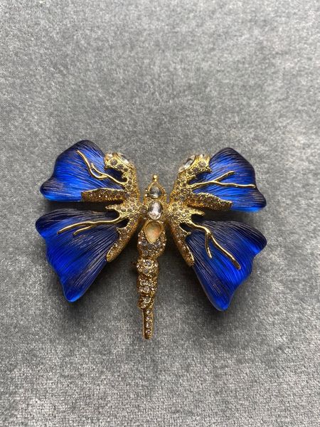 

pins brooches european and american designers design fashionable blue butterfly brooch 230216, Gray