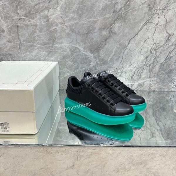 

2023 casual dress shoes women's leather sneakers leather fashion designer sneakers women's shoes thick sole men's fitness sne, Black