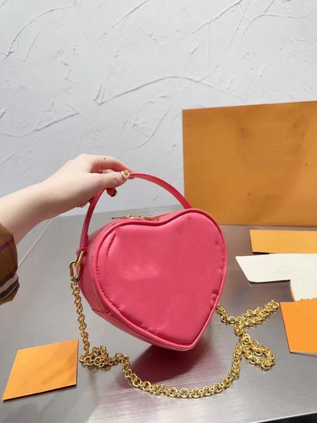 

designer bag valentine's day love mini handbag pop my heart quilted soft leather wallet removable chain and handle fashion bag designer