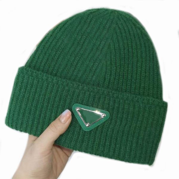 

luxury designers hats for mens outdoors wind proof womens soft washable beanies enamel metal triangle sign cashmere material designer knitte, Blue;gray