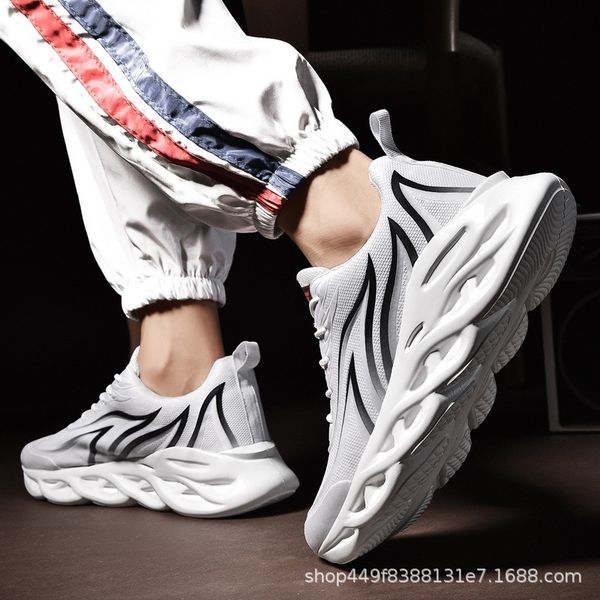 

summer2023 fashion running women summershoes fashion men sneakers black white blue yellow mens womens outdoor sports trainers22223333 s s