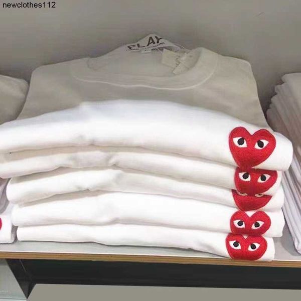 

designer plays chuanjiu white love t shirt round neck female couple dress embroidery small red heart short sleeve, White;black