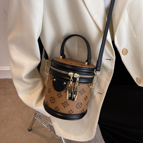 

2023 spliced bucket bag evening bags women ladies fashion messenger bag shoulder multiple colour small crossbody leather