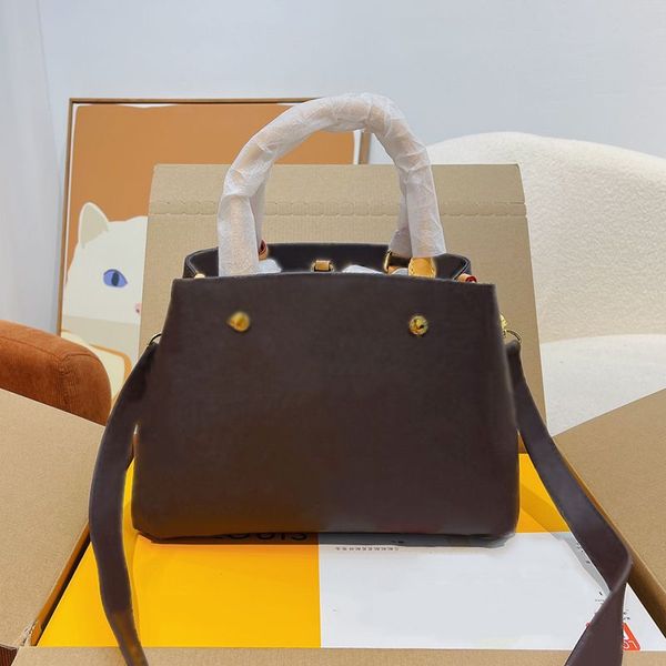 

designer bag montaignes shoulder bag designer crossbody messenger handbags women leather tote bags size 28cm 33cm 002